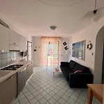 Apartment Portoverde Azalee, Giardino Al Mare Misano Adriatico