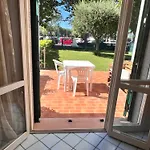 Portoverde Azalee, Giardino Al Mare Apartment