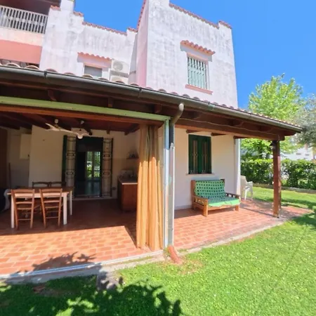 Azalee Con Giardino Al Mare Apartmán